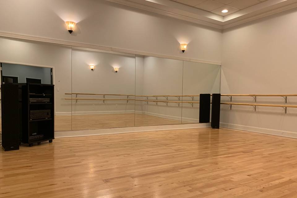 Ballet Studio at QC Dance