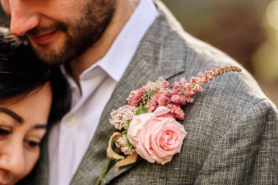 Boutonnière with a rose