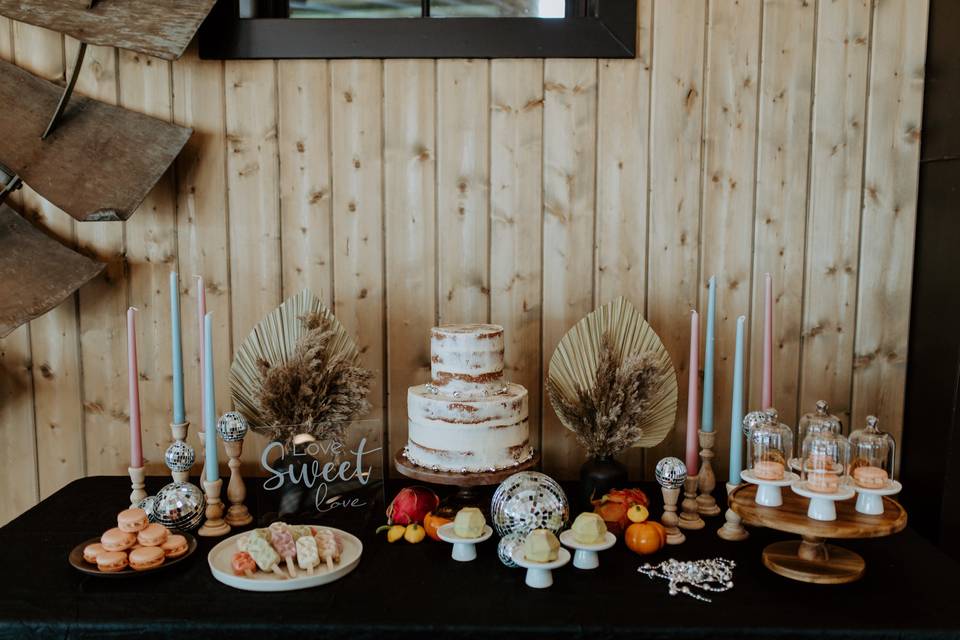 Biscuits and Berries Catering