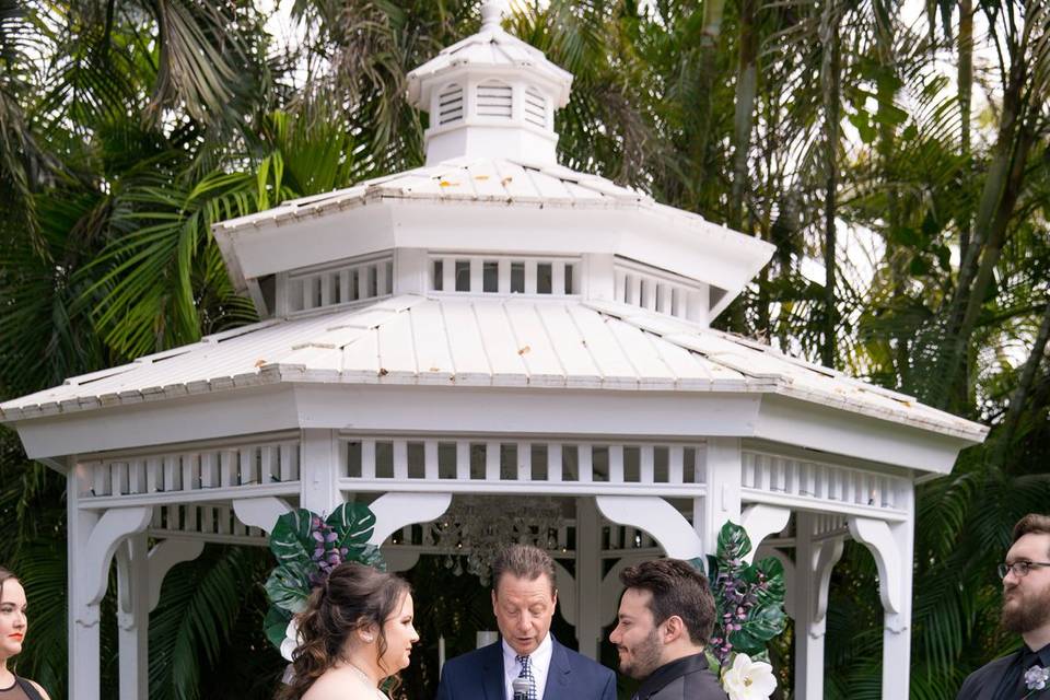 Gazebo Wedding.