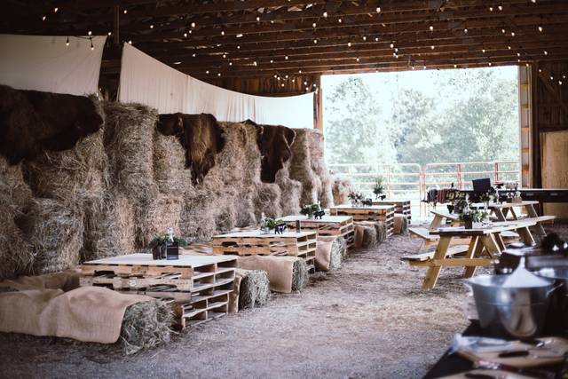 Barn Style dinner set