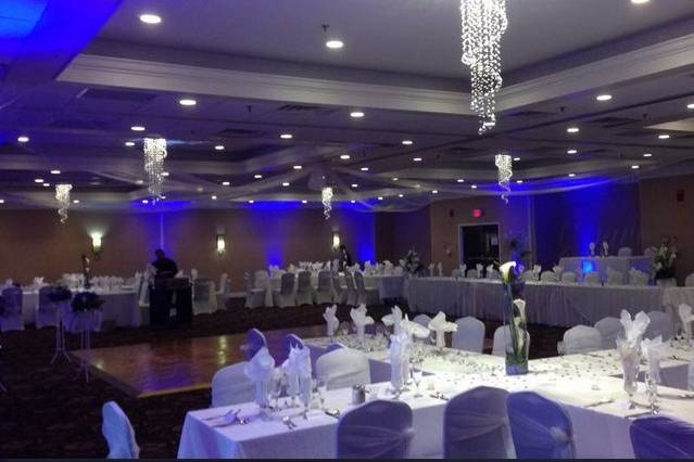 La Luna Ristorante At Holiday Inn New London