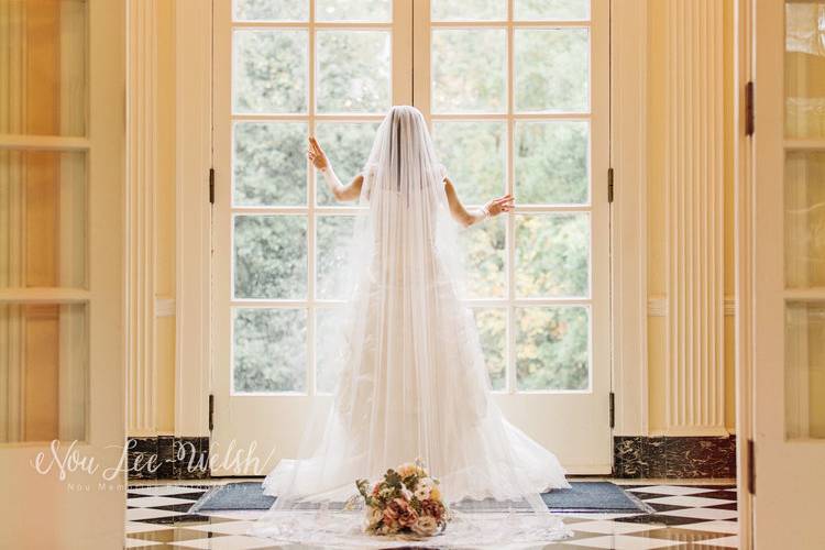A Duke Mansion Bride
