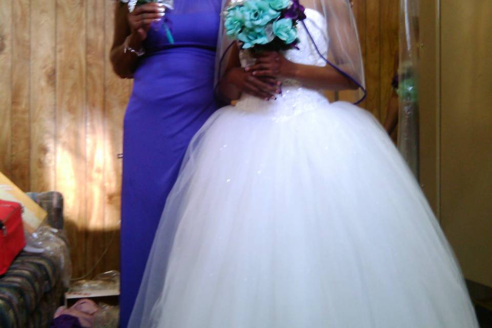 Bride & Best Friend