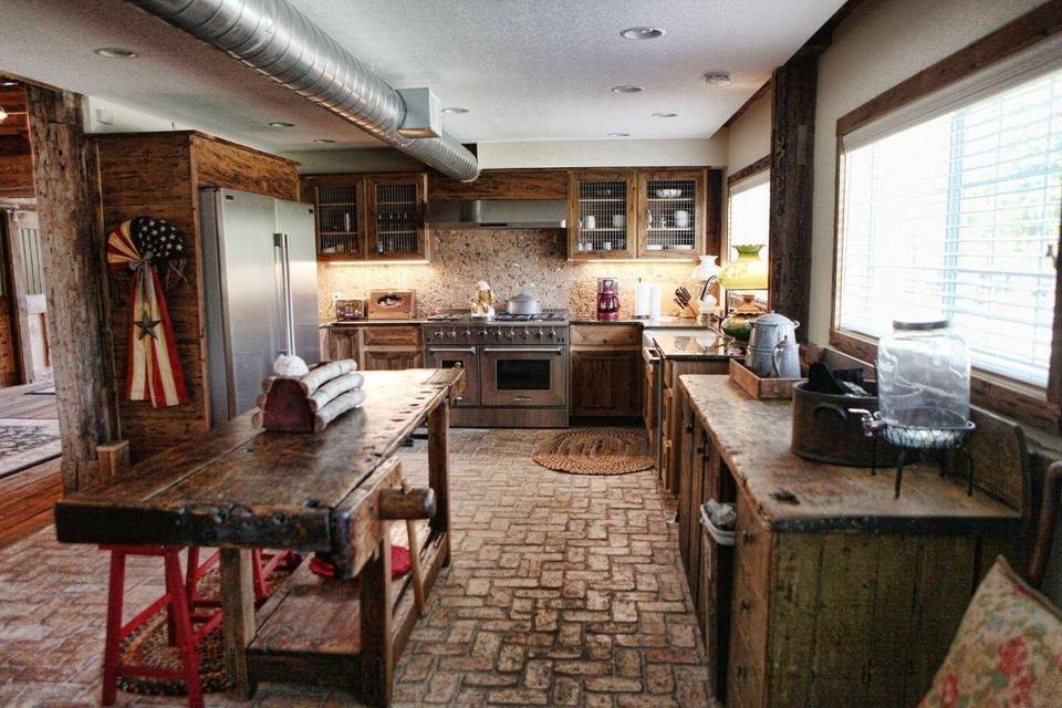 Country Kitchen