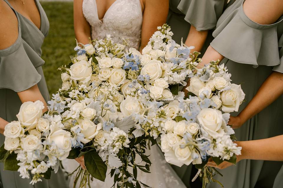 Wedding Bouquets - Etched in T