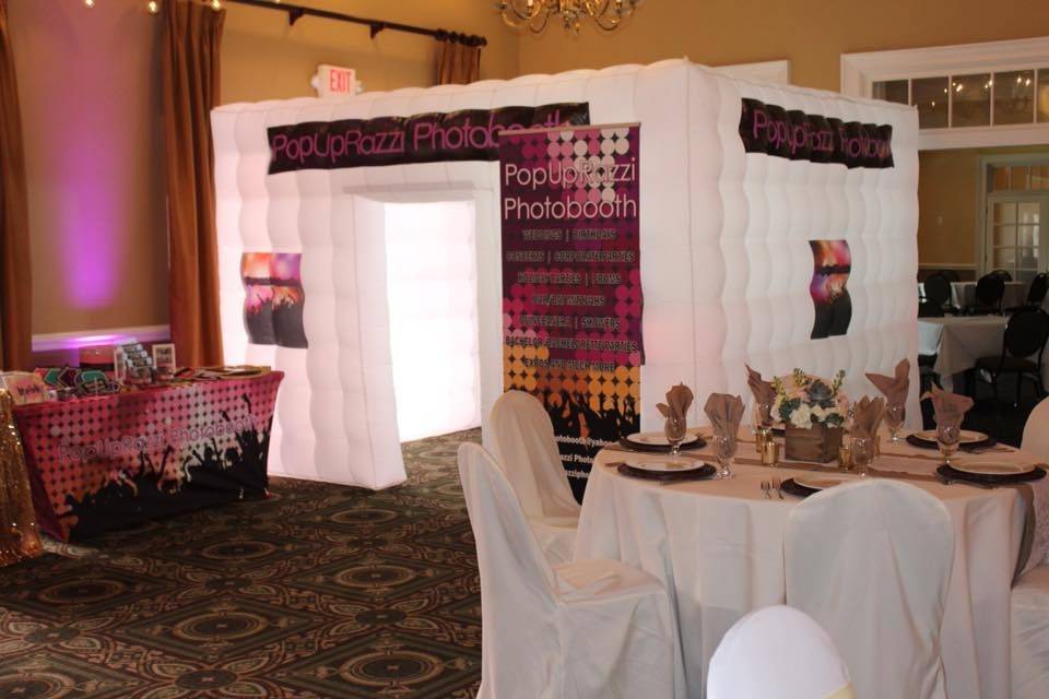 PopUpRazzi Photobooth