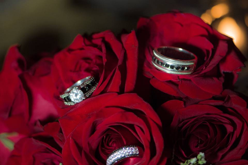 Red roses and rings