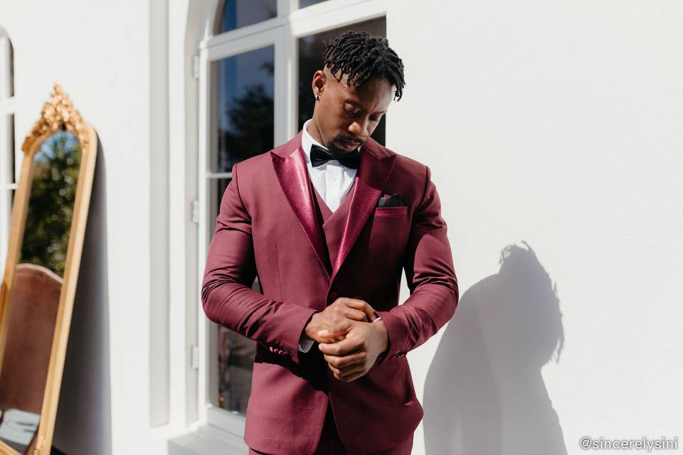 Striking burgundy twill tuxedo