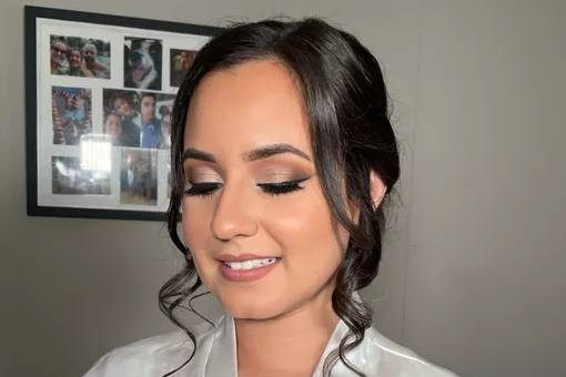 Elegant updo and smoky eyes