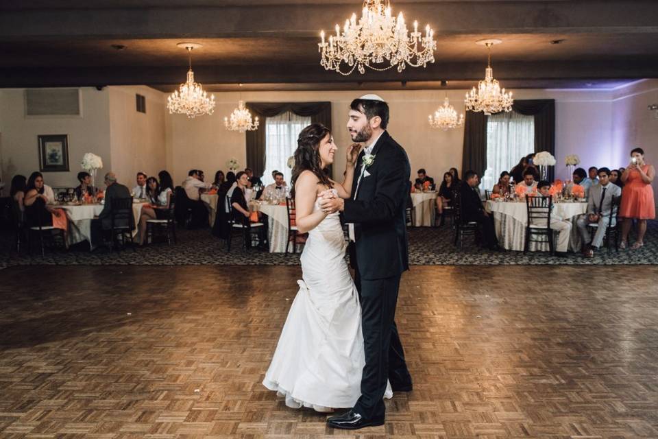 Wedding party with hula hoops