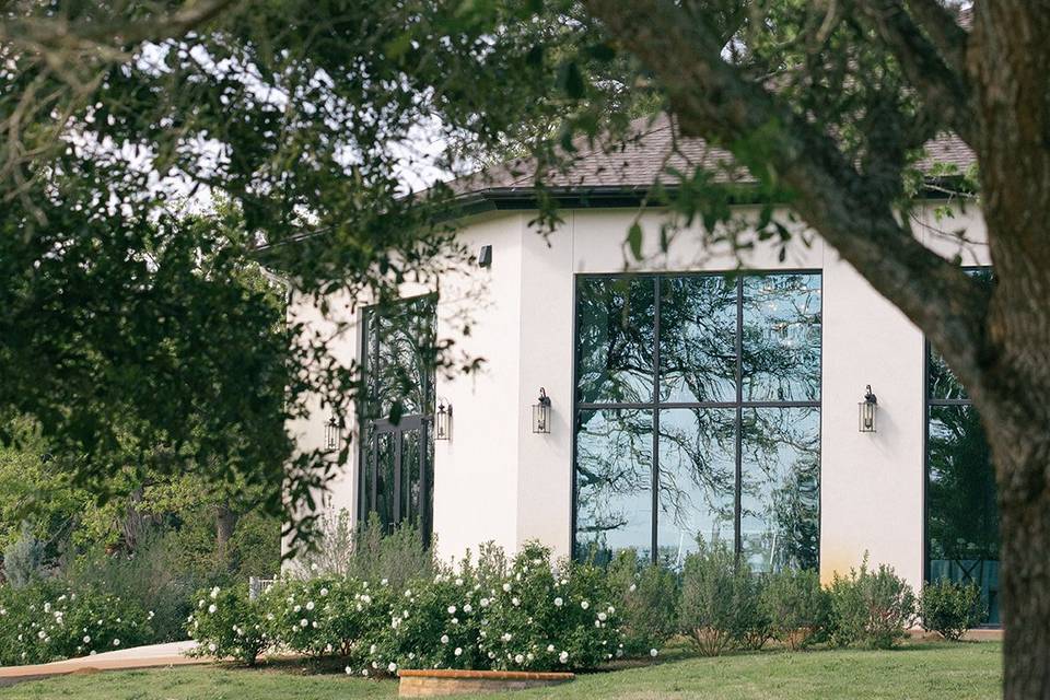 Outdoor grounds