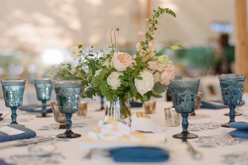 Tablescape