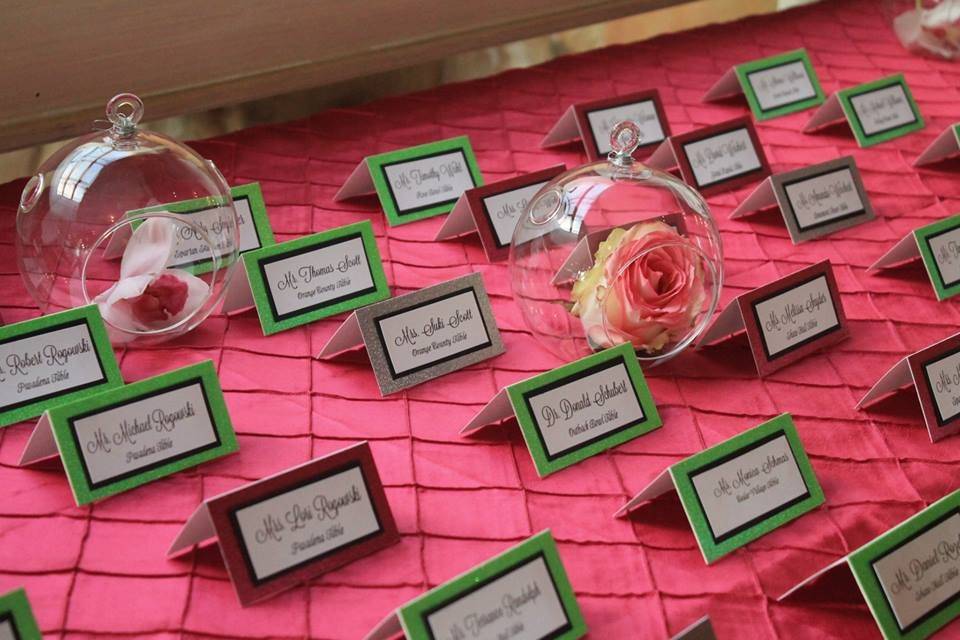 Place cards