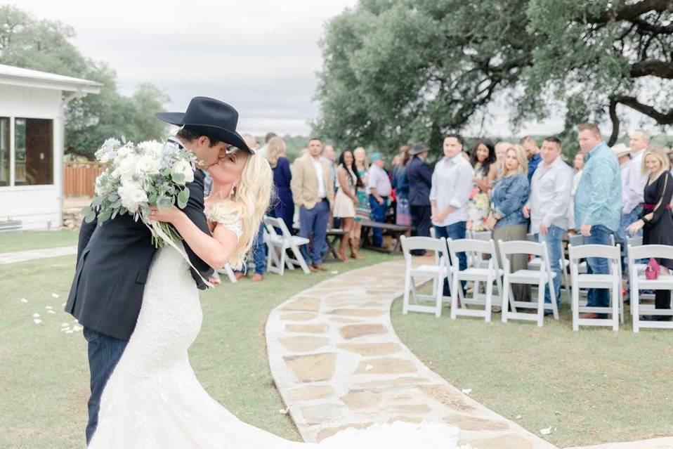 Ceremony Kiss