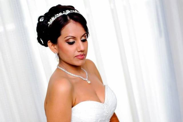 Looks by Jassi