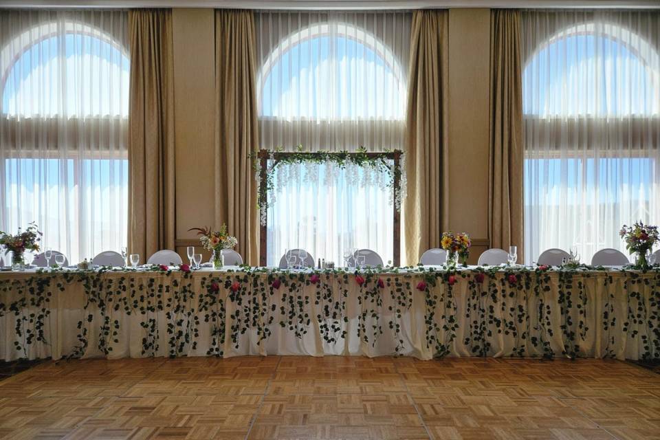 Head Table | Client Decor