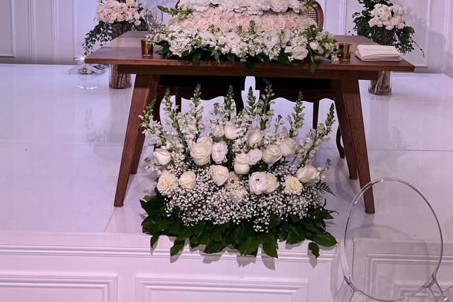 Blooming Gala - Wedding Florists - Fountain Valley, CA - WeddingWire