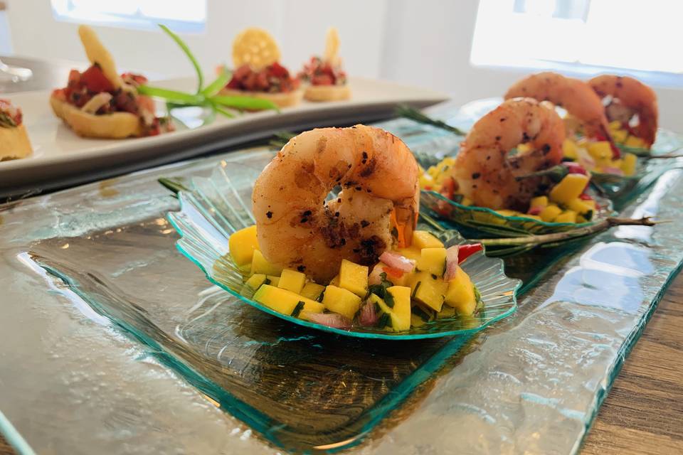 Grilled Shrimp w/ Mango Salsa