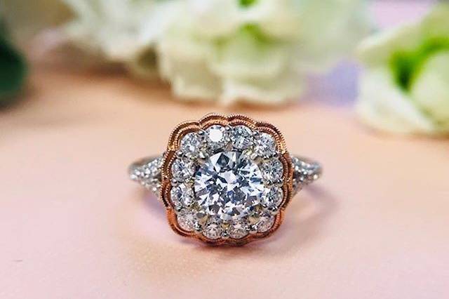 Flower shaped ring