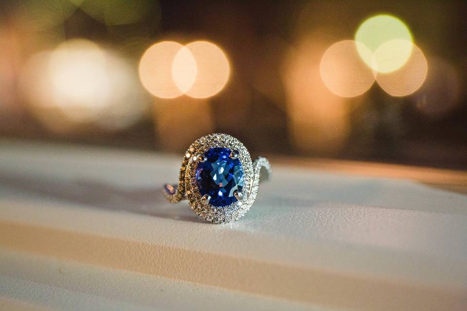 Sapphire ring