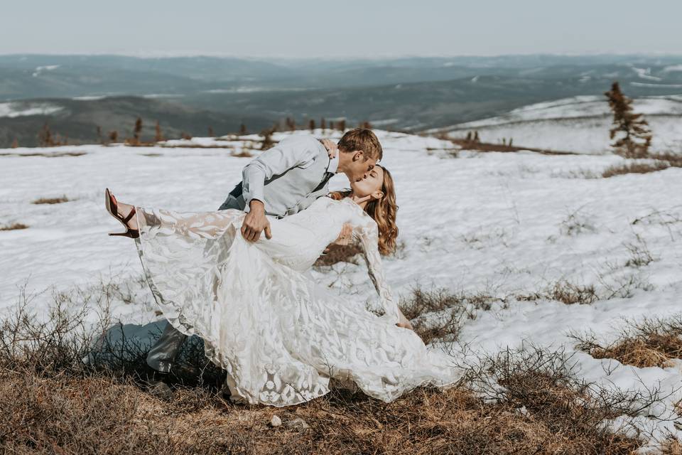 Alaskan wilderness session - Gabriel King Photography