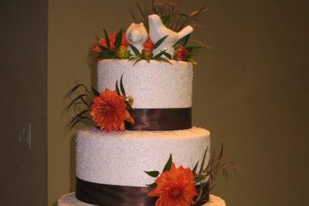 Aaerin and Jonathan Wedding Cake, decorated with Autum colors.