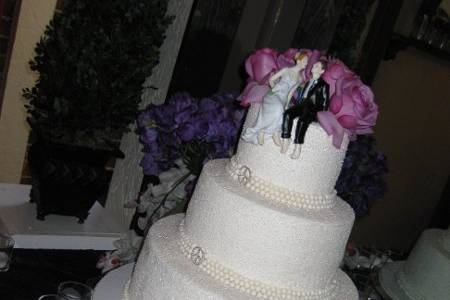 Jessica and Jonathan wedding cake.