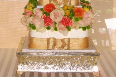 ARTISTIC CAKES