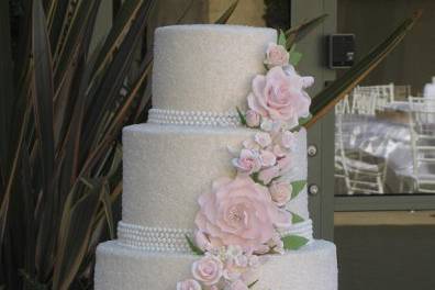 Emma Tompson Wedding Cake