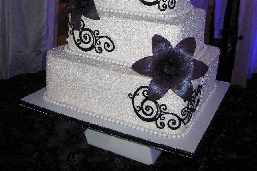 ARTISTIC CAKES