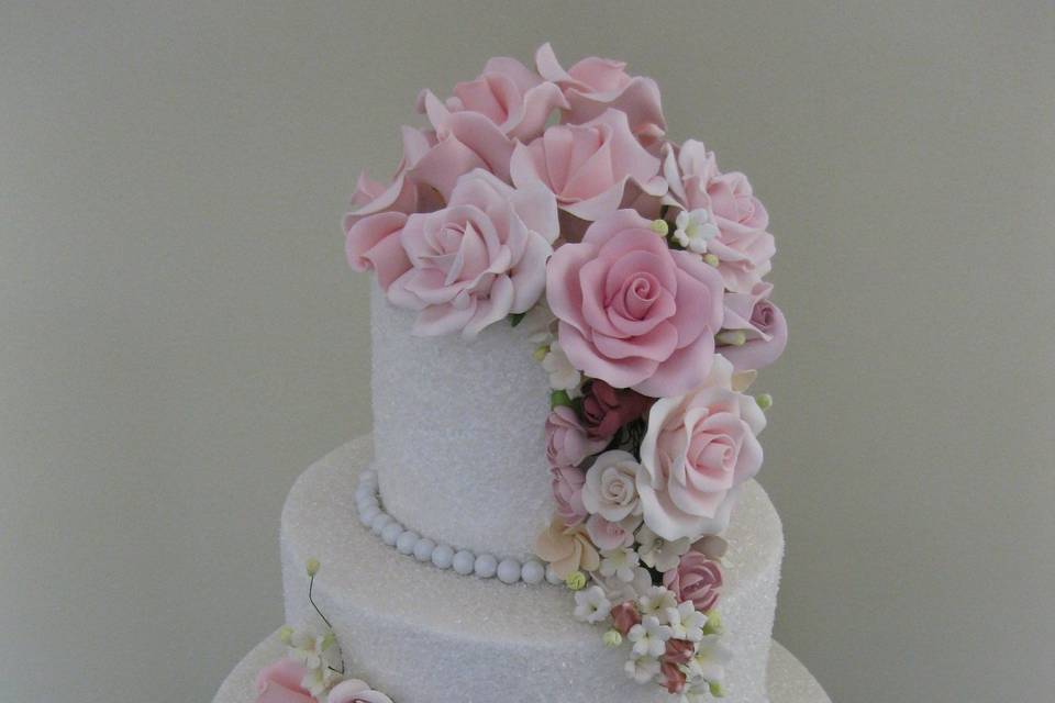 ARTISTIC CAKES