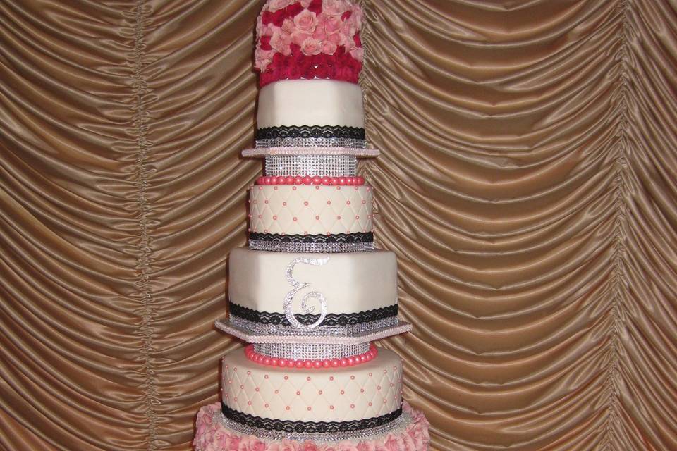 ARTISTIC CAKES