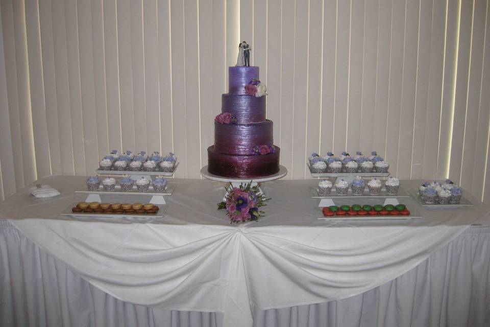 ARTISTIC CAKES