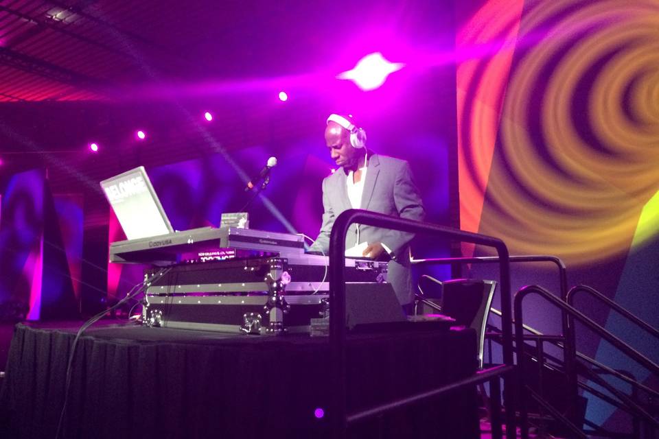 Dj Bambam Belonge
