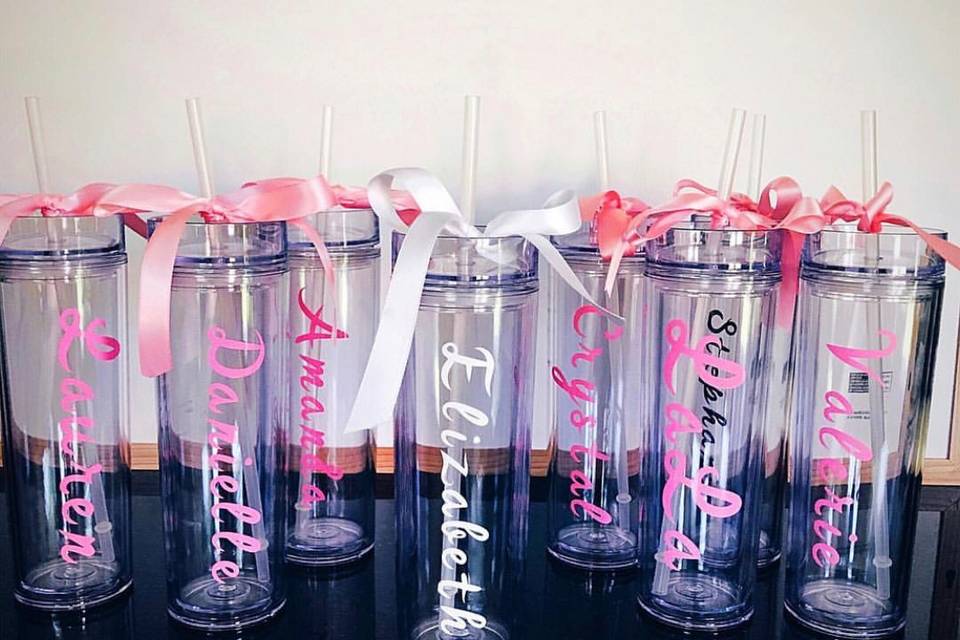 Skinny tumblers - pink and white writing