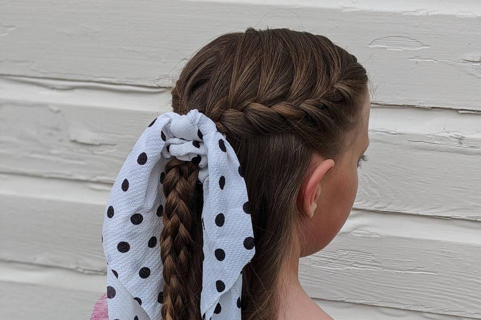 Flower Girl ClBraids