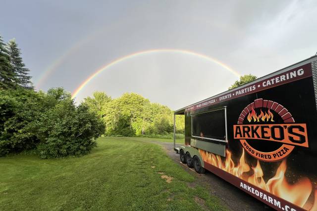 Arkeo’s Wood Fired Pizza