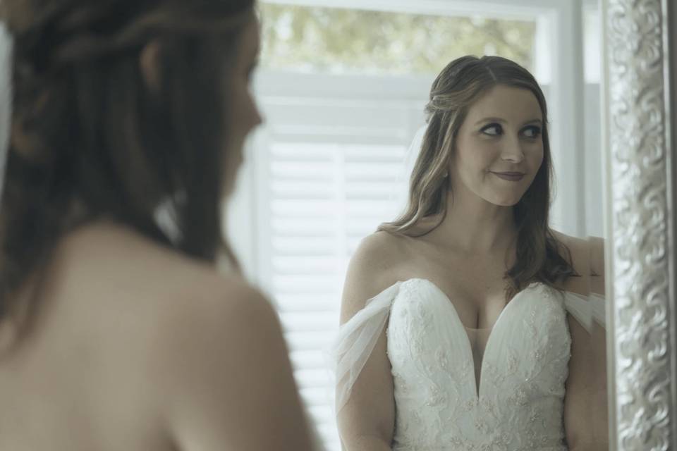 Bridal reveal - Williamson Wedding Films