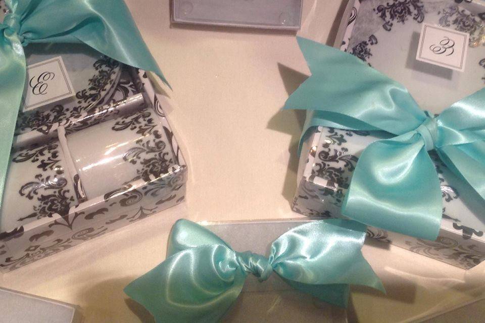 Custom wedding Favors