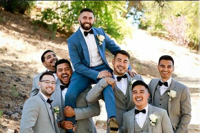 Groomsmen services