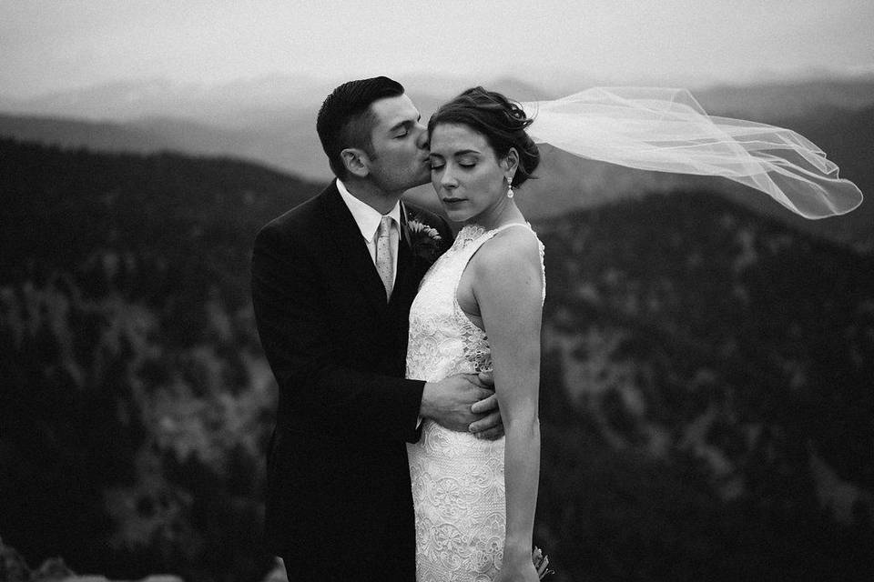 Boulder Colorado wedding. Lost gulch overlook