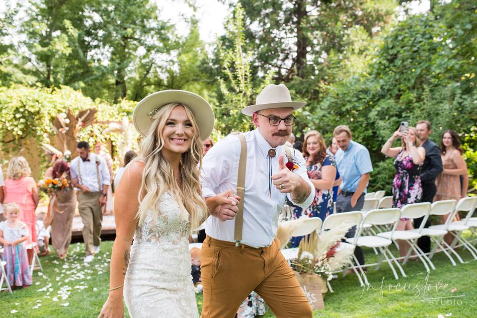 Outdoor ceremony