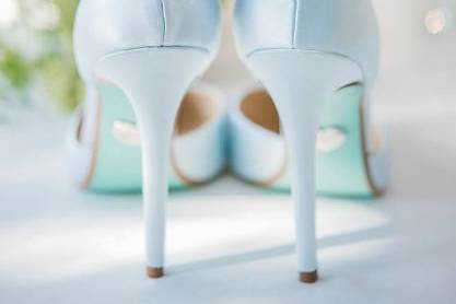 Detail photo of bridal shoes in Dallas, Texas by wedding photographer Harper Blankenship.