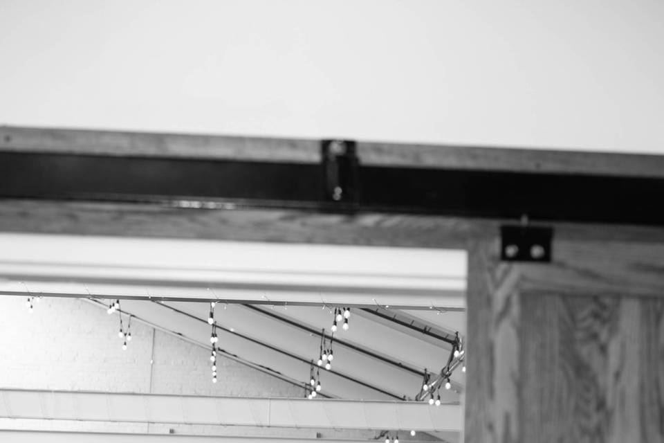 Black red white wedding