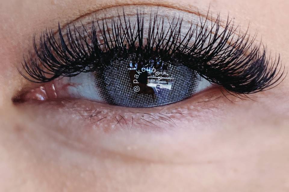 Volume Eyelash Extensions