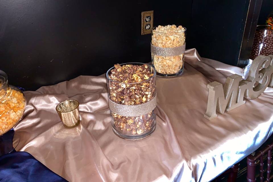 Popcorn stand