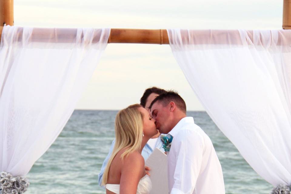 White Sand Weddings