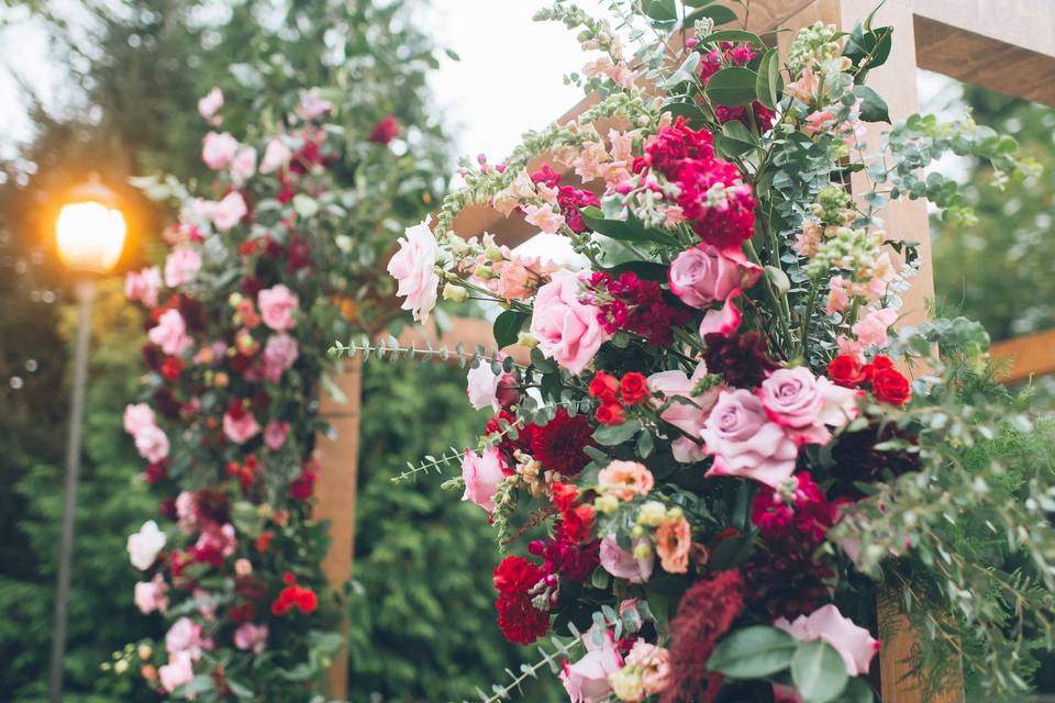 Outdoor garden ceremony