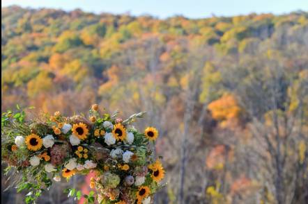 Florals that match the setting